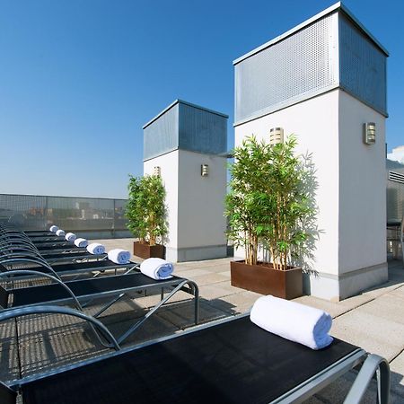 Hotel Neomagna Madrid Exteriér fotografie