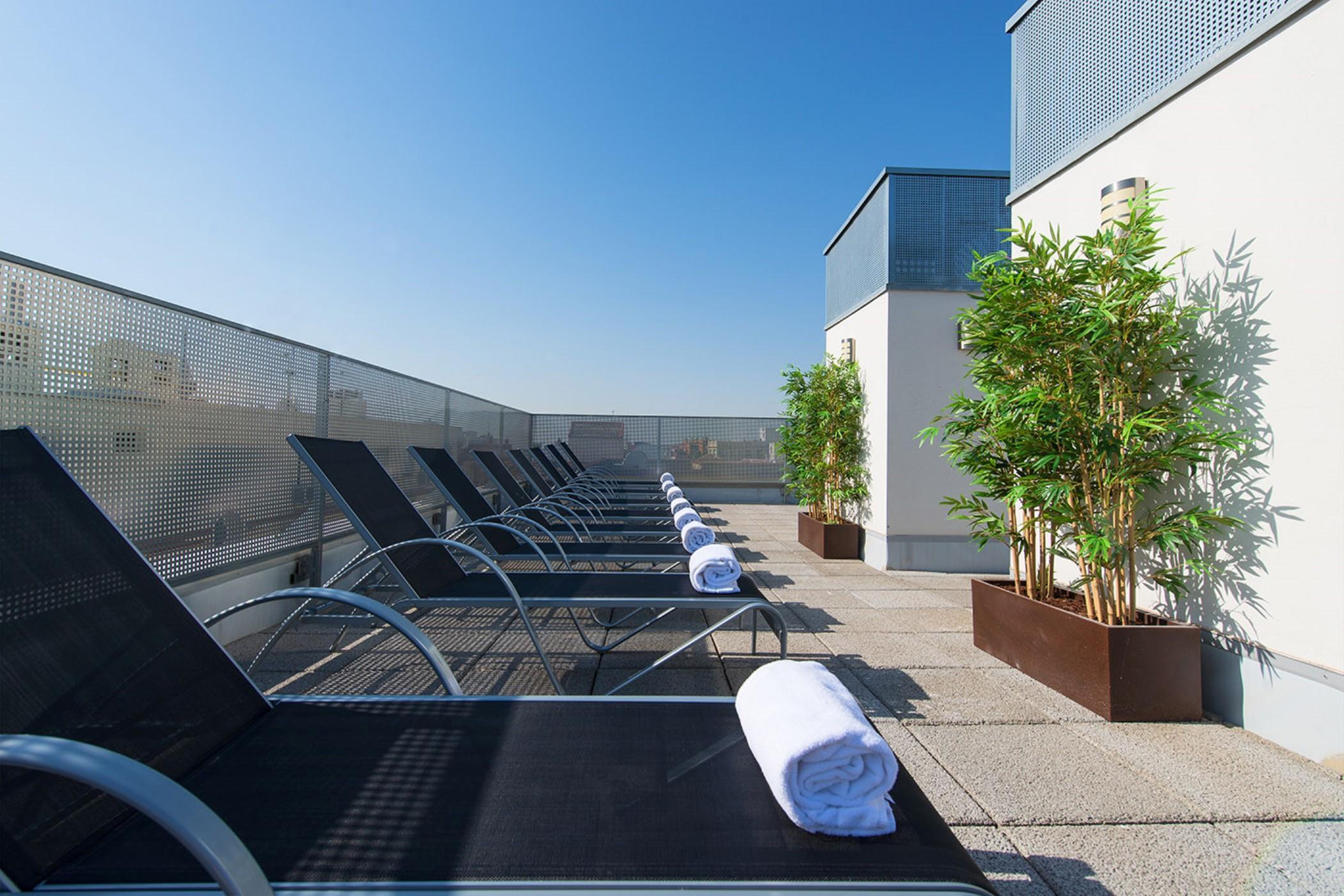 Hotel Neomagna Madrid Exteriér fotografie