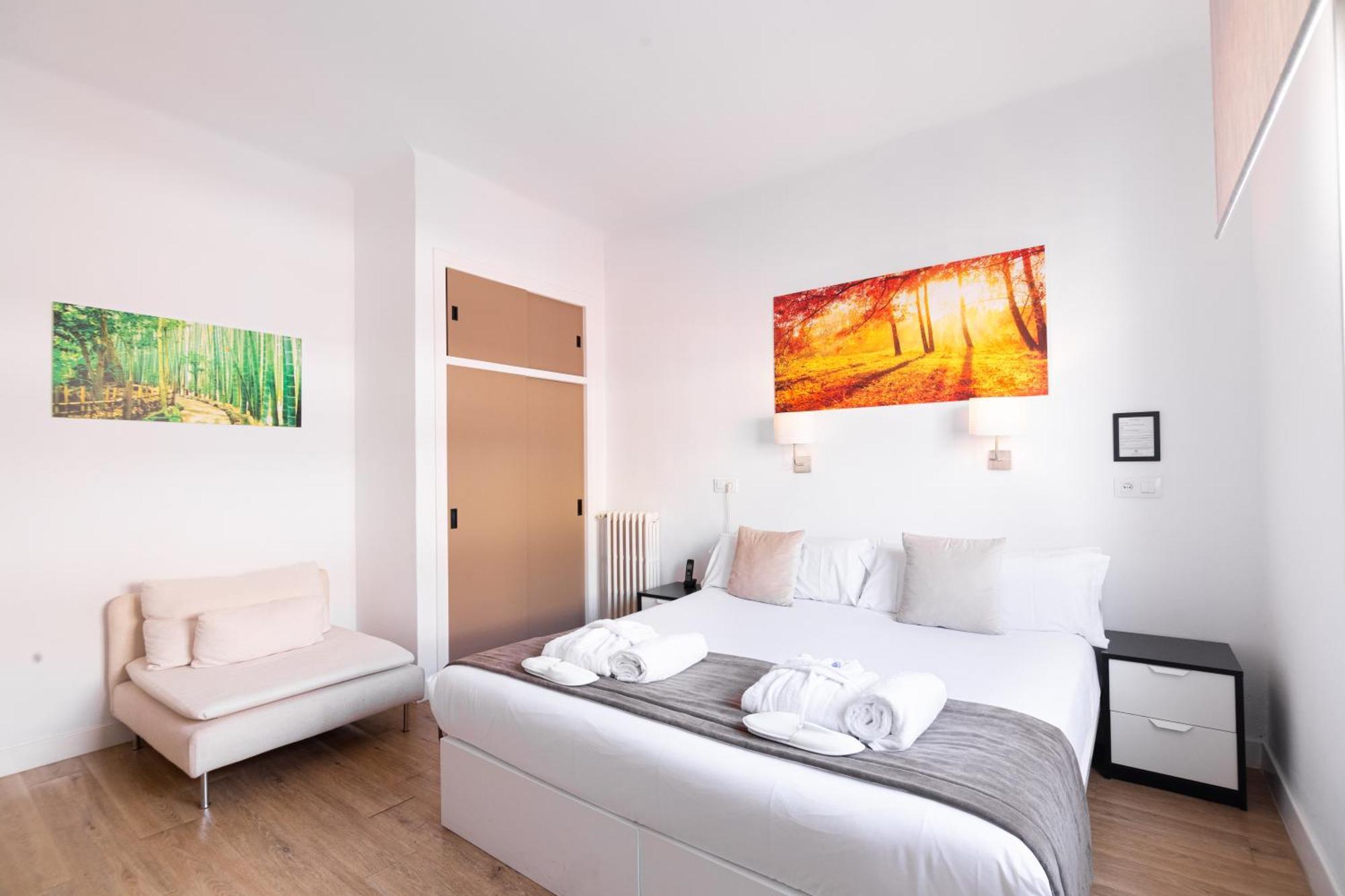 Hotel Neomagna Madrid Exteriér fotografie